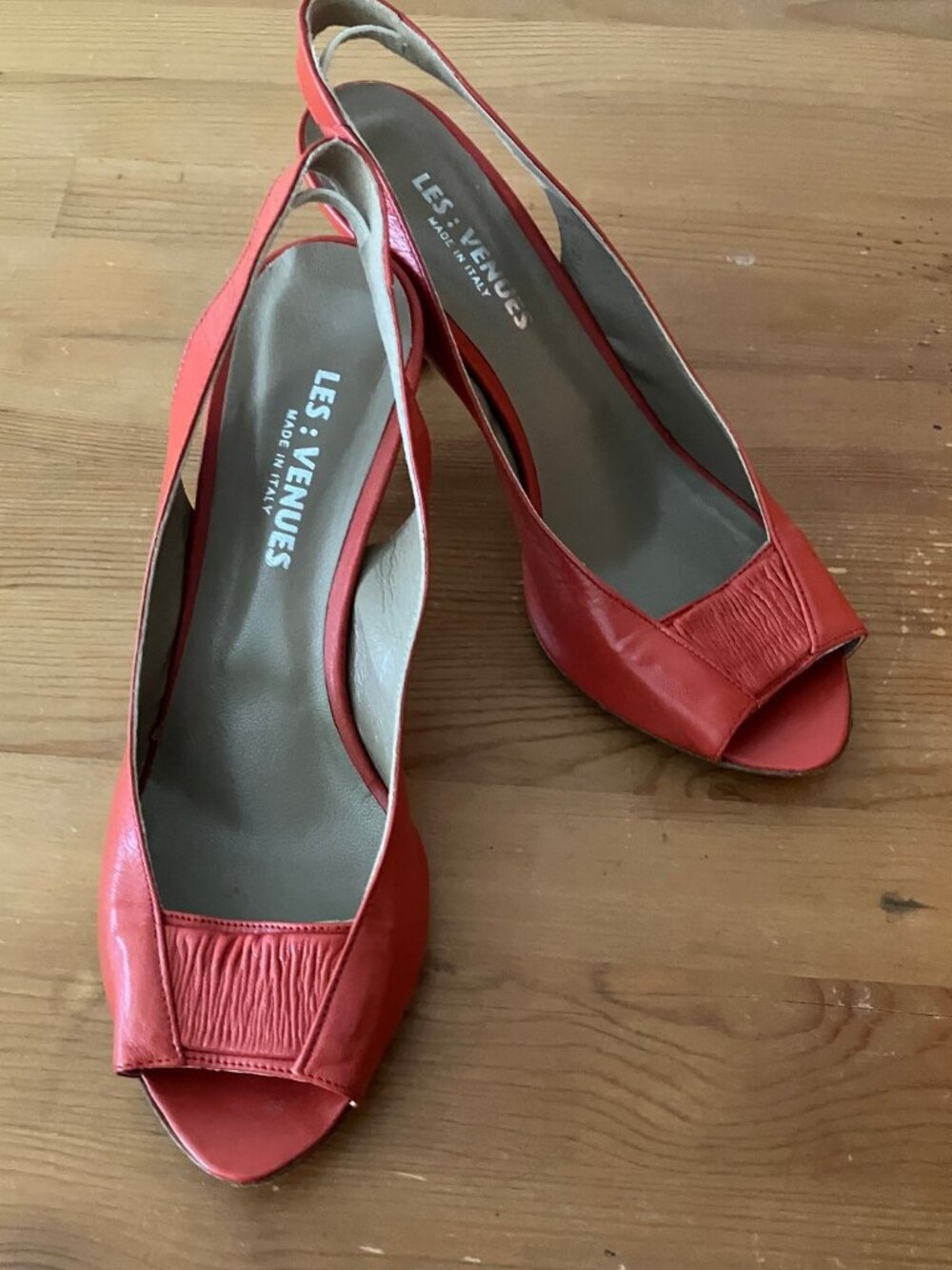 LES VENUES Ladies Red Leather Slingback peep-toe Pumps Made in Italy 40 9 9.5